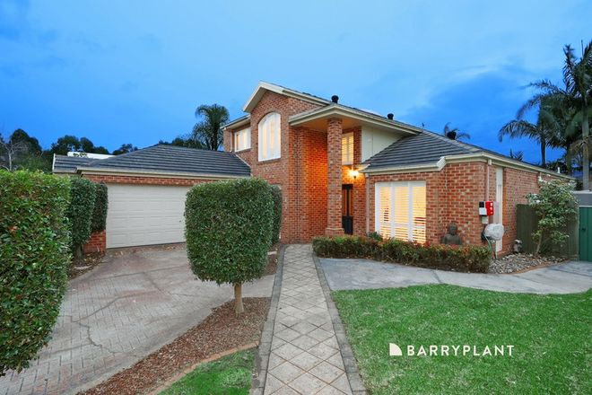 Picture of 8 Albatross Drive, ROWVILLE VIC 3178