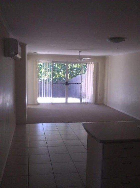 1/17 Wickes Street, New Auckland QLD 4680, Image 2