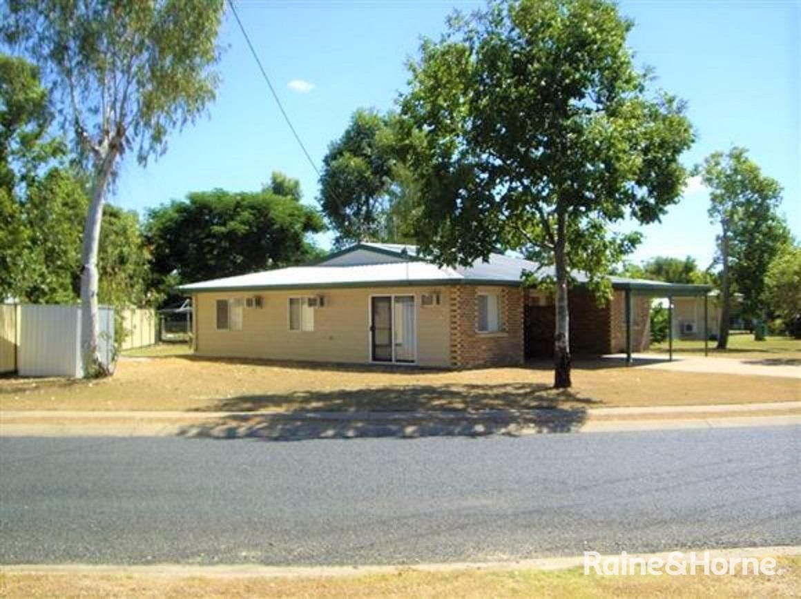 3 Richard Austin Crescent, Middlemount QLD 4746, Image 0