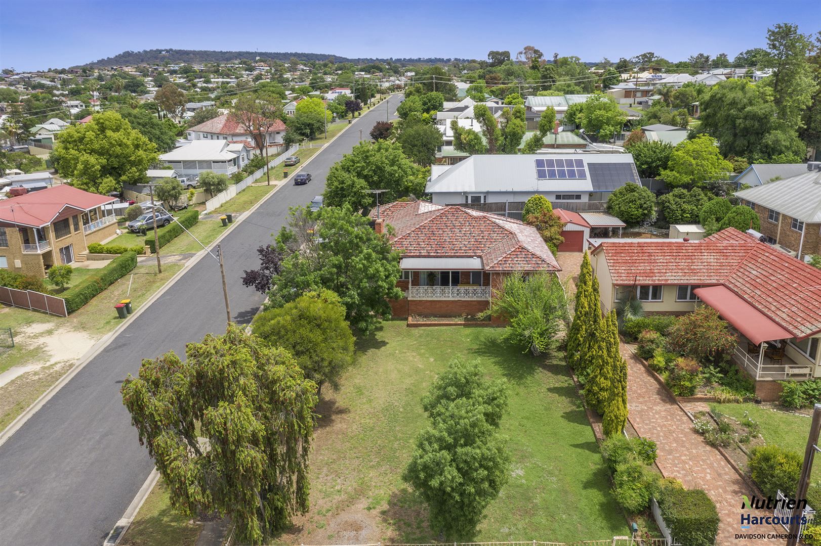 2 Brae Street Inverell Nsw 2360 Domain