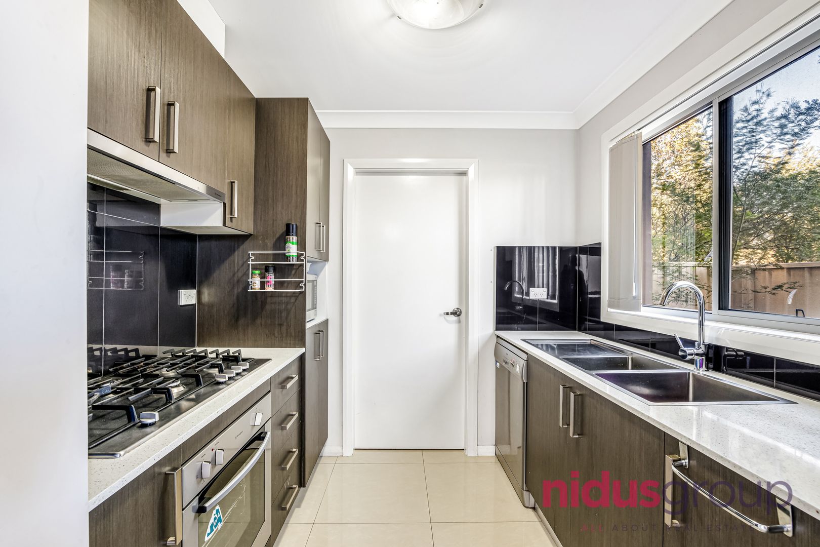 35/131 Hyatts Road, Plumpton NSW 2761, Image 2