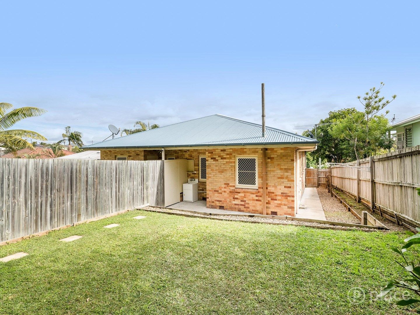 1/16 Narela Street, Cannon Hill QLD 4170, Image 0