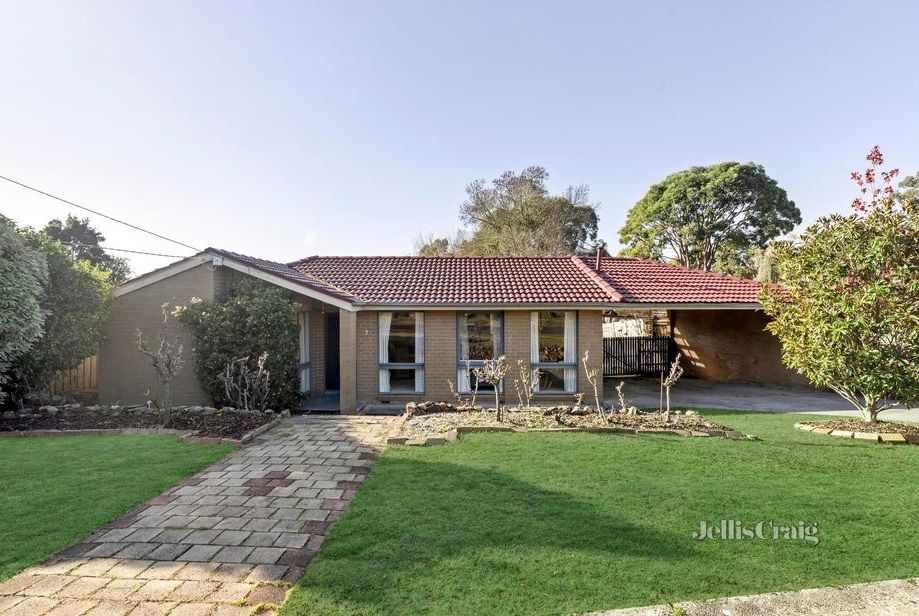 3 bedrooms House in 7 Valkyrie Crescent RINGWOOD VIC, 3134