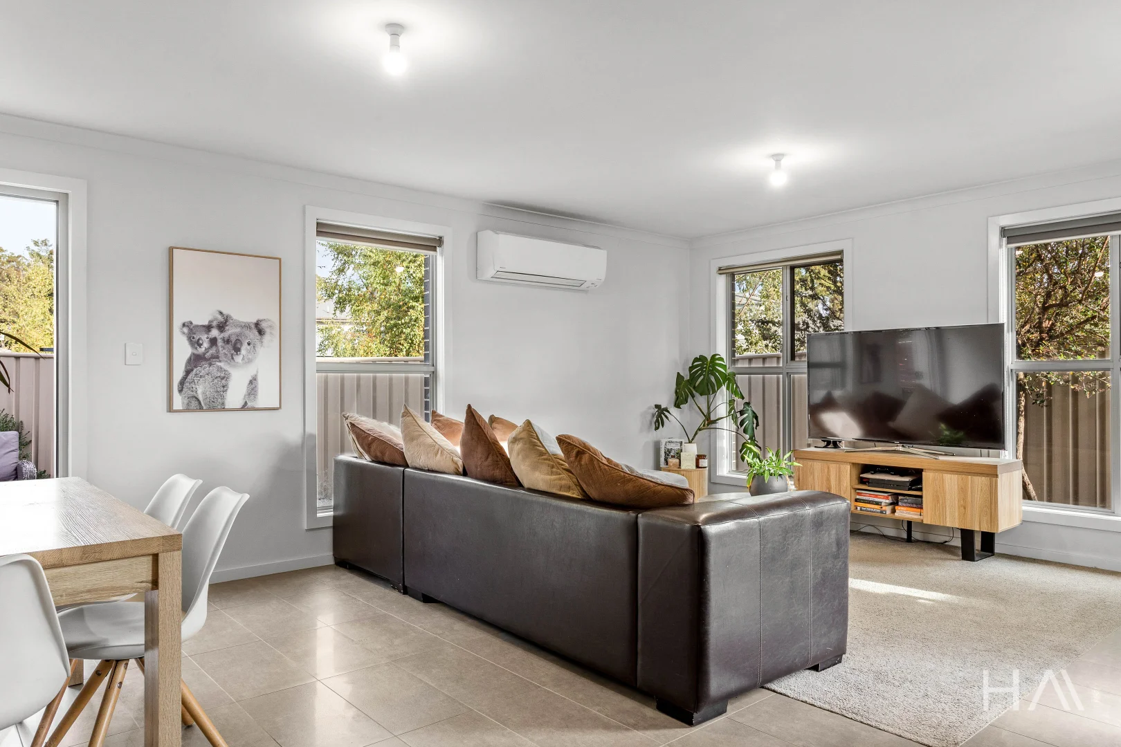 Additional image 2 of 1/15 Hortus Place, Newnham TAS 7248