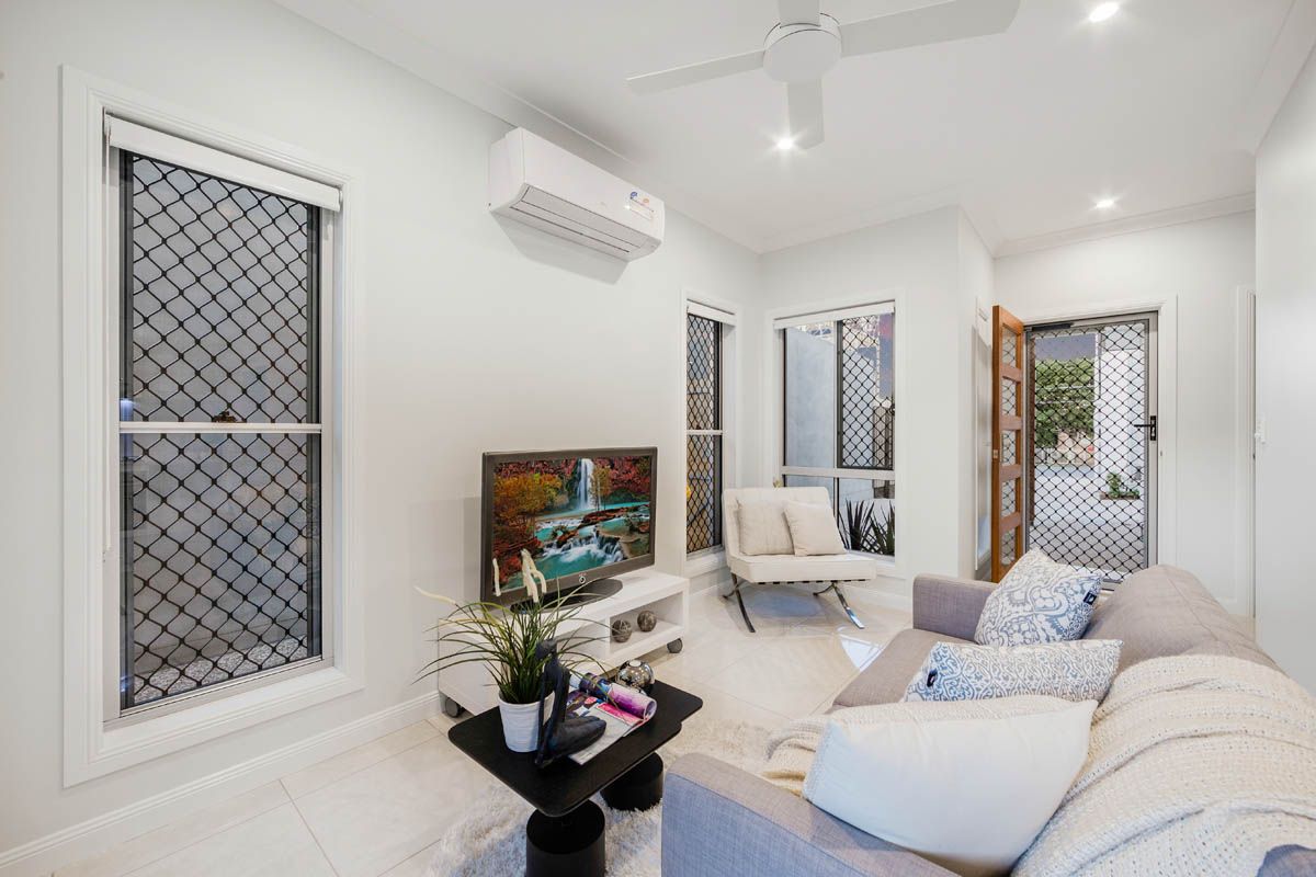 4/165 Stratton Terrace, Manly QLD 4179, Image 2