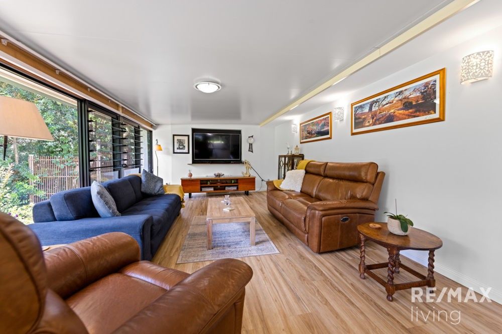 27 Clearview Drive, Glass House Mountains QLD 4518, Image 0