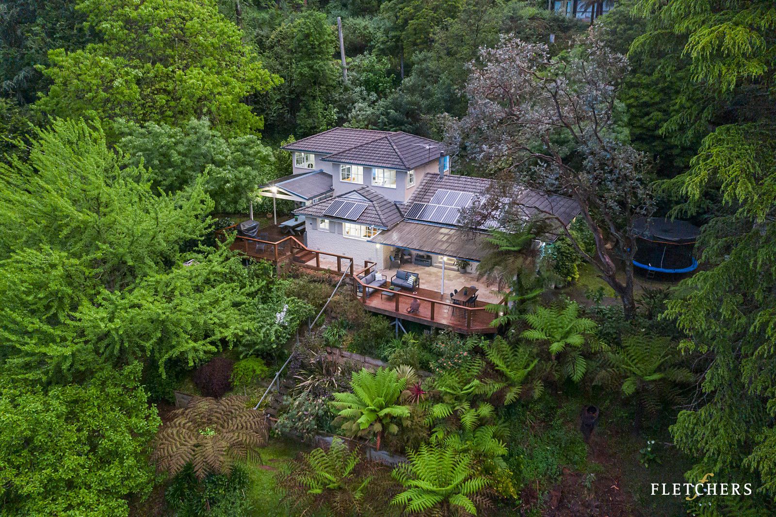 4 bedrooms House in 21 Sunnyslopes Road KALLISTA VIC, 3791