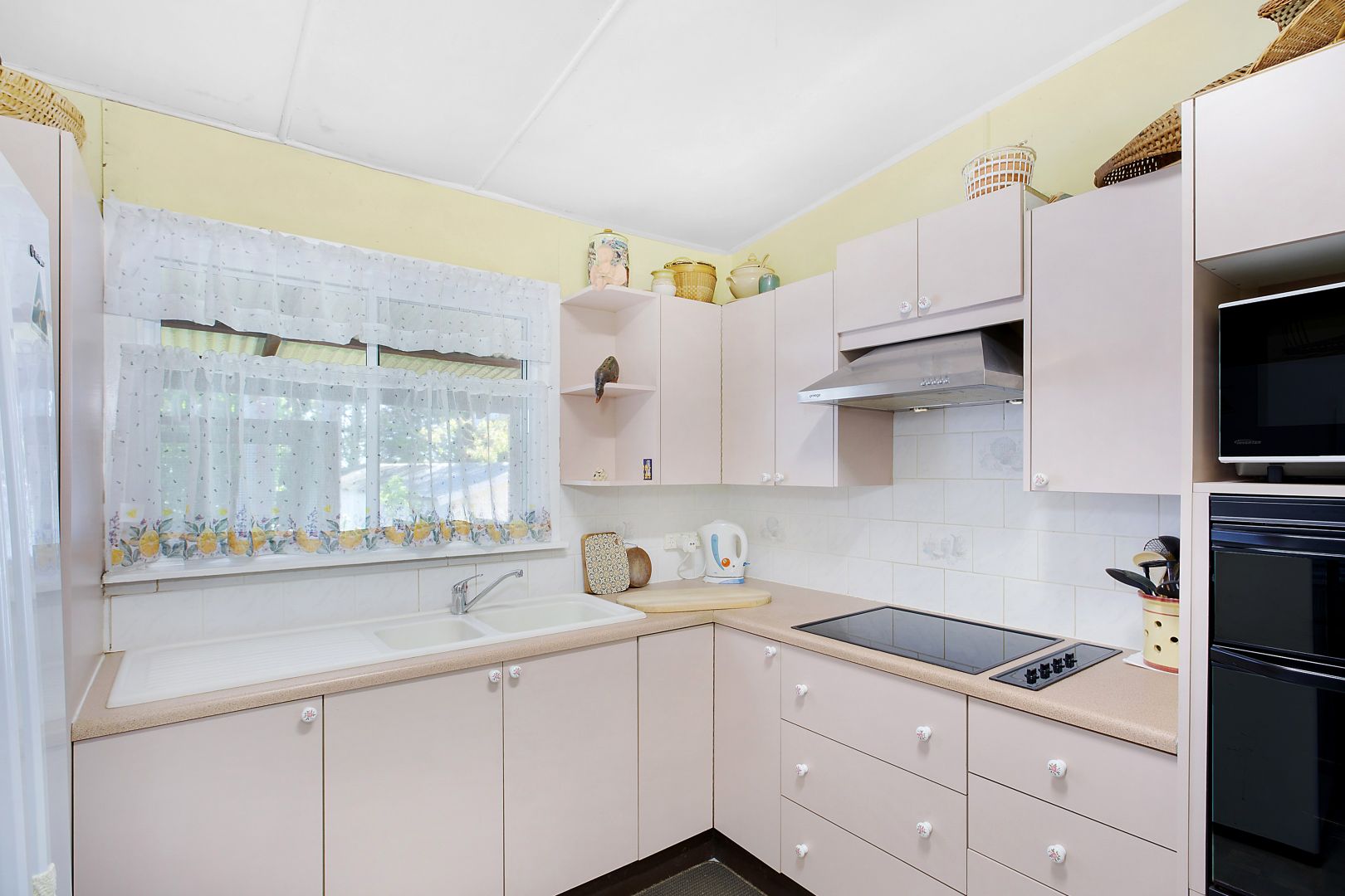 483 Great Western Highway, Faulconbridge NSW 2776, Image 2