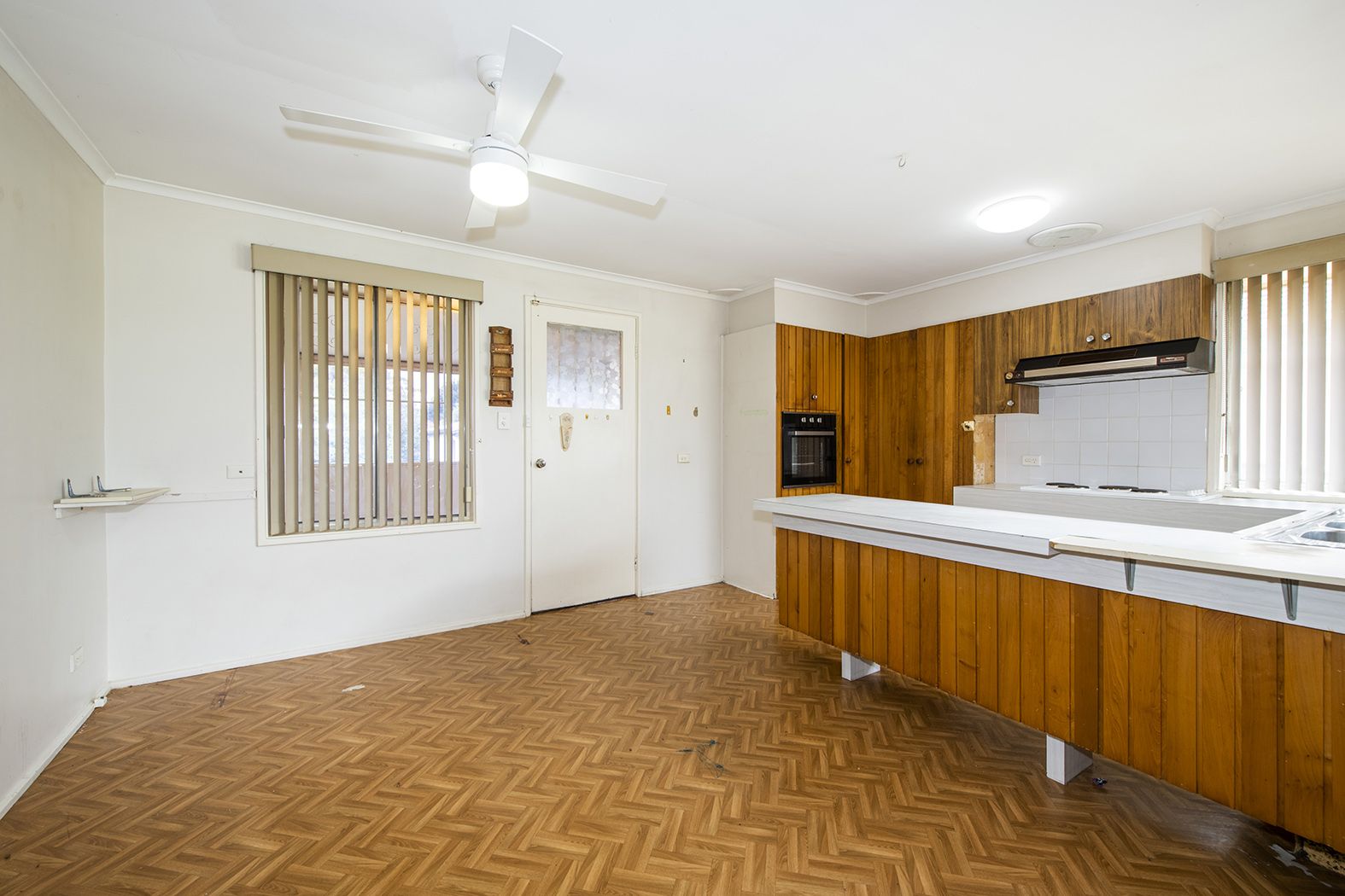 31 Glencoe Avenue, Werrington County NSW 2747 House For Rent Domain