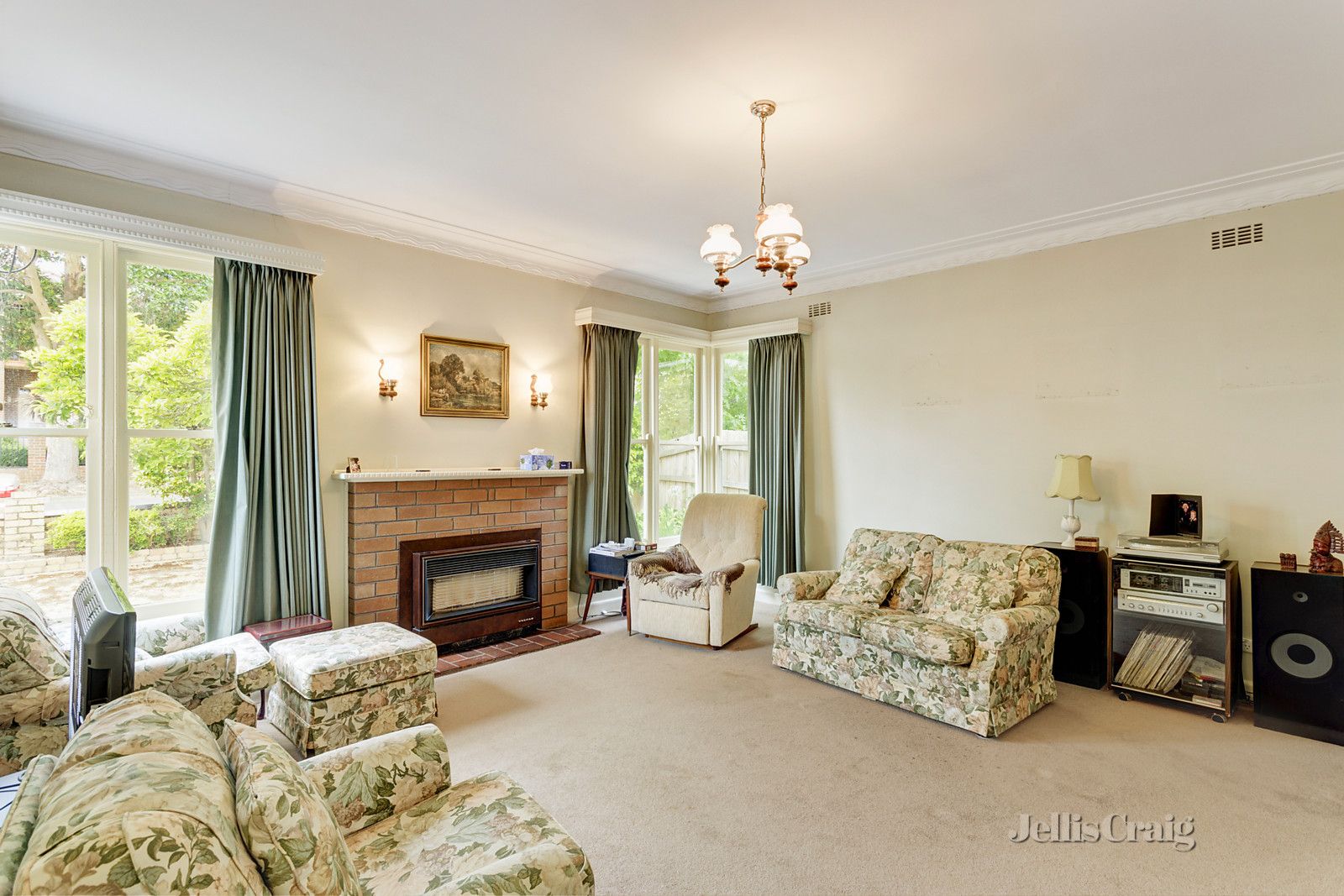 43 Panoramic Grove, Glen Waverley VIC 3150, Image 1