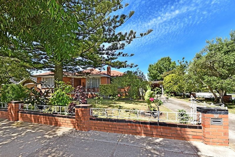 32 Coniston Avenue, Airport West VIC 3042, Image 0