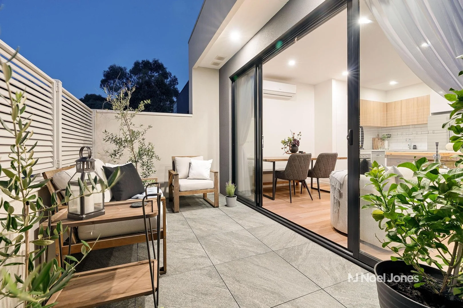 Primary image of 4/27 Gresford Road, Wantirna VIC 3152