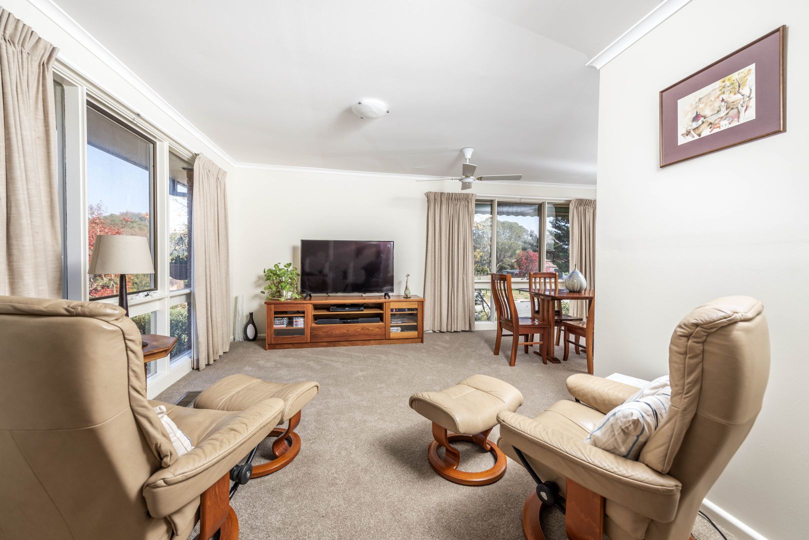 8 Dalgarno Close, Oxley ACT 2903, Image 1