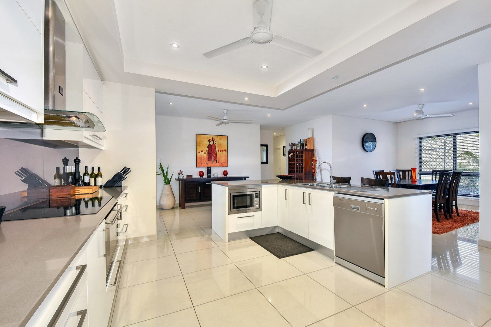 40 Deane Crescent, Rosebery NT 0832, Image 2