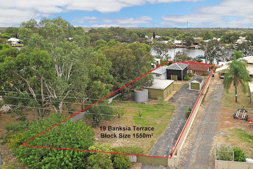 19 Banksia Terrace, South Yunderup WA 6208, Image 1