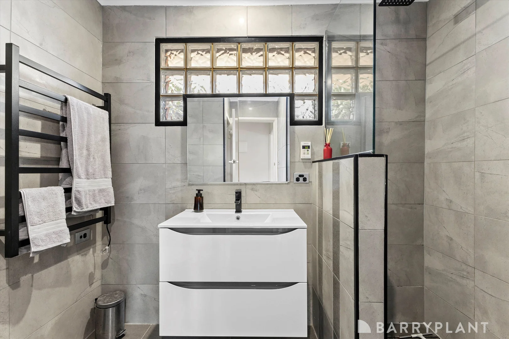 Additional image 5 of 4/9 Fortuna Avenue, Croydon VIC 3136