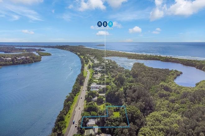 Picture of 2 Fingal Road, FINGAL HEAD NSW 2487