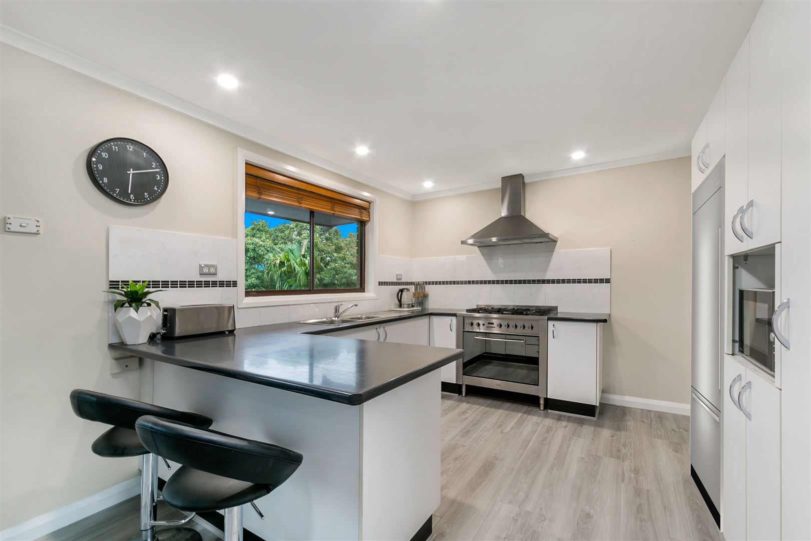 42 Bathurst Street, Pitt Town NSW 2756, Image 2