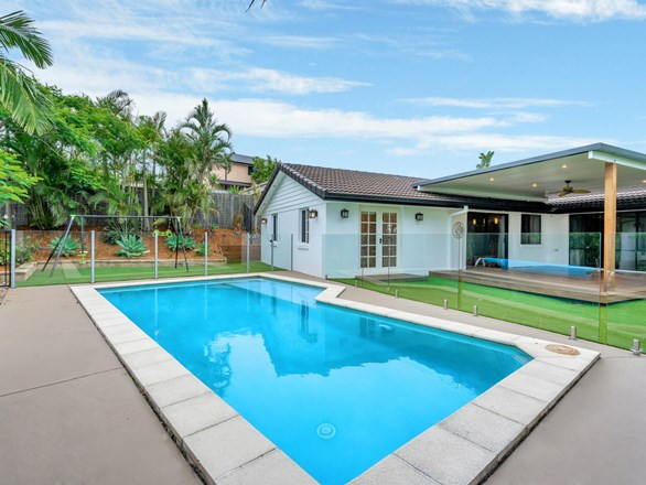 2 Salvado Drive, Pacific Pines QLD 4211