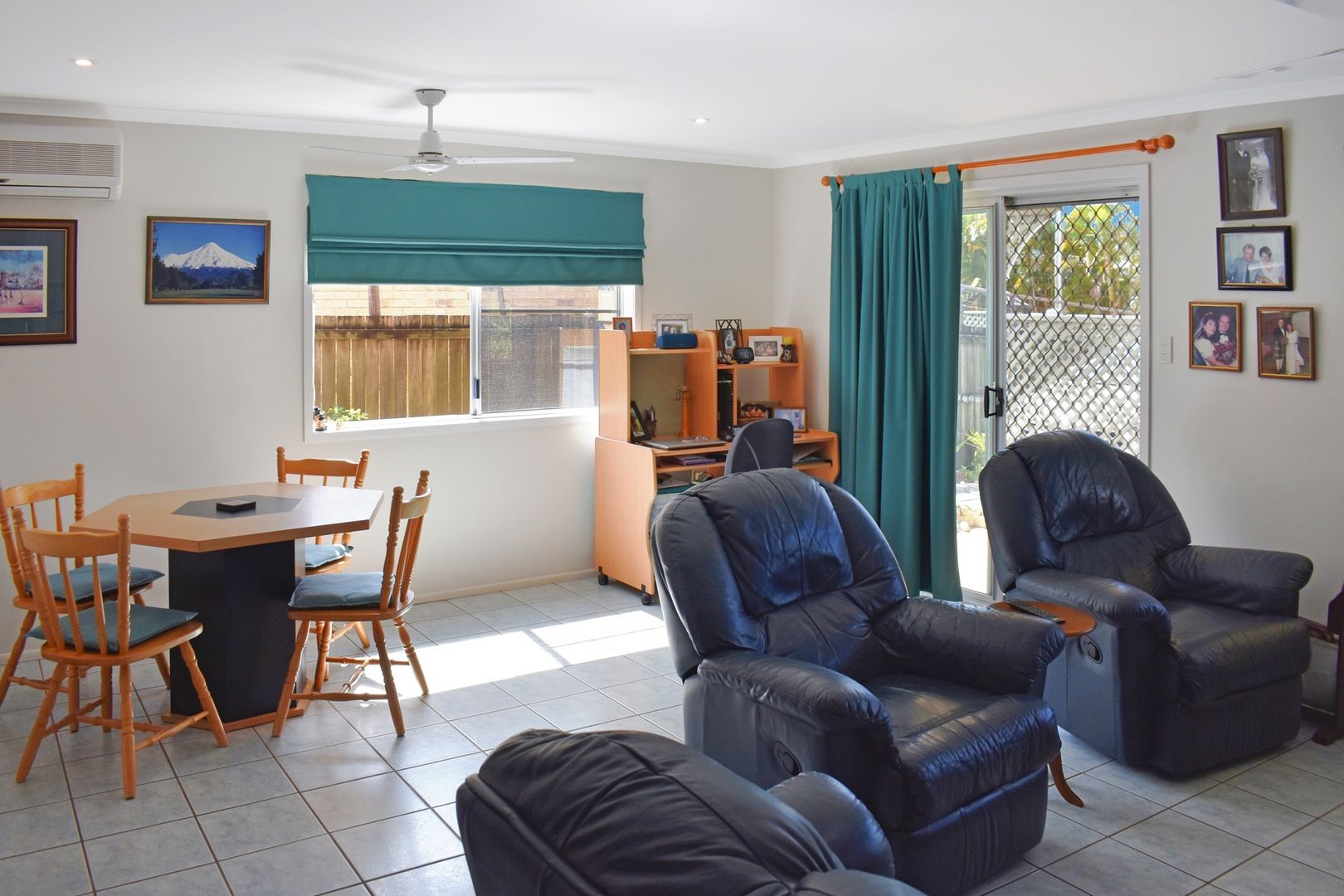 19 Lerner Street, Pacific Paradise QLD 4564, Image 2