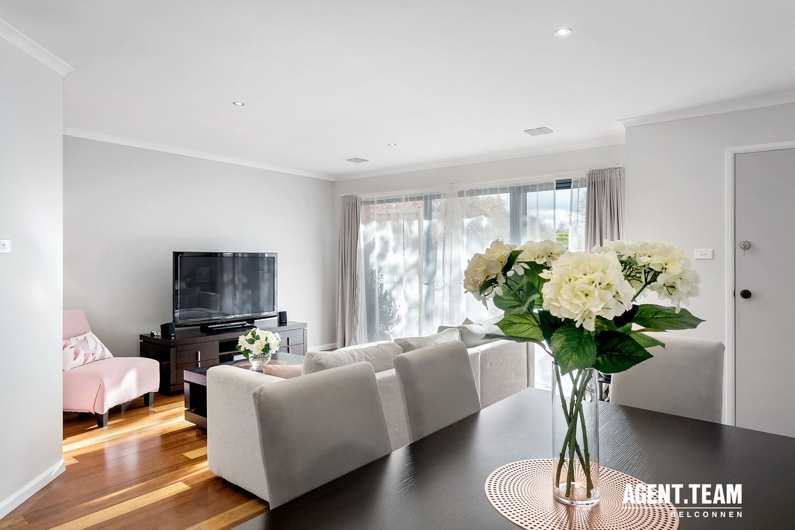 4/15 Wanliss Street, Latham ACT 2615, Image 2