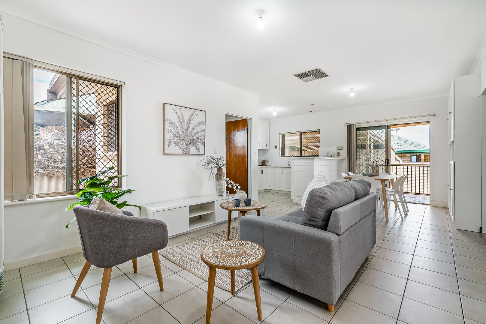 7 Dutton Drive, Para Hills SA 5096, Image 1