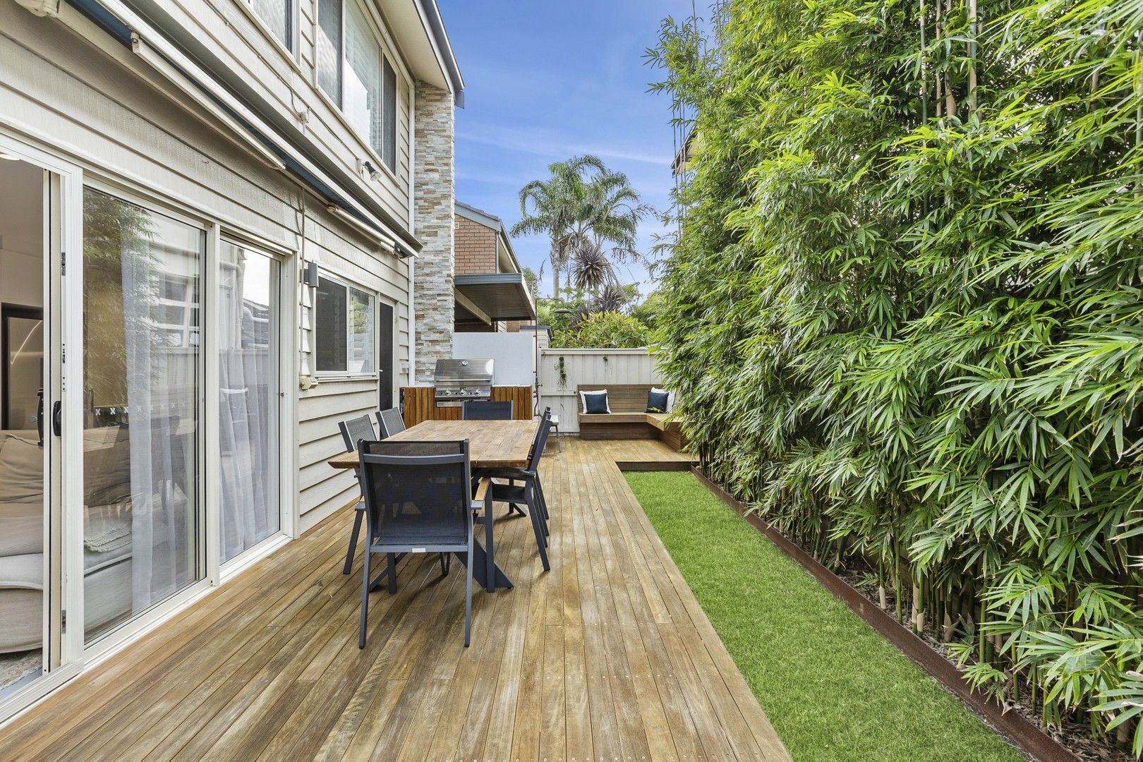 3 bedrooms House in 2/106 Ocean Street NARRABEEN NSW, 2101