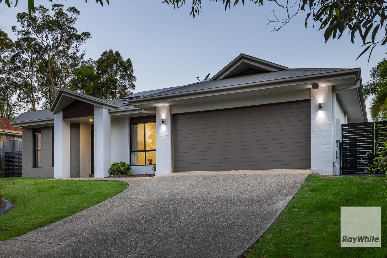 4 bedrooms House in 42 Lime Street REDLAND BAY QLD, 4165