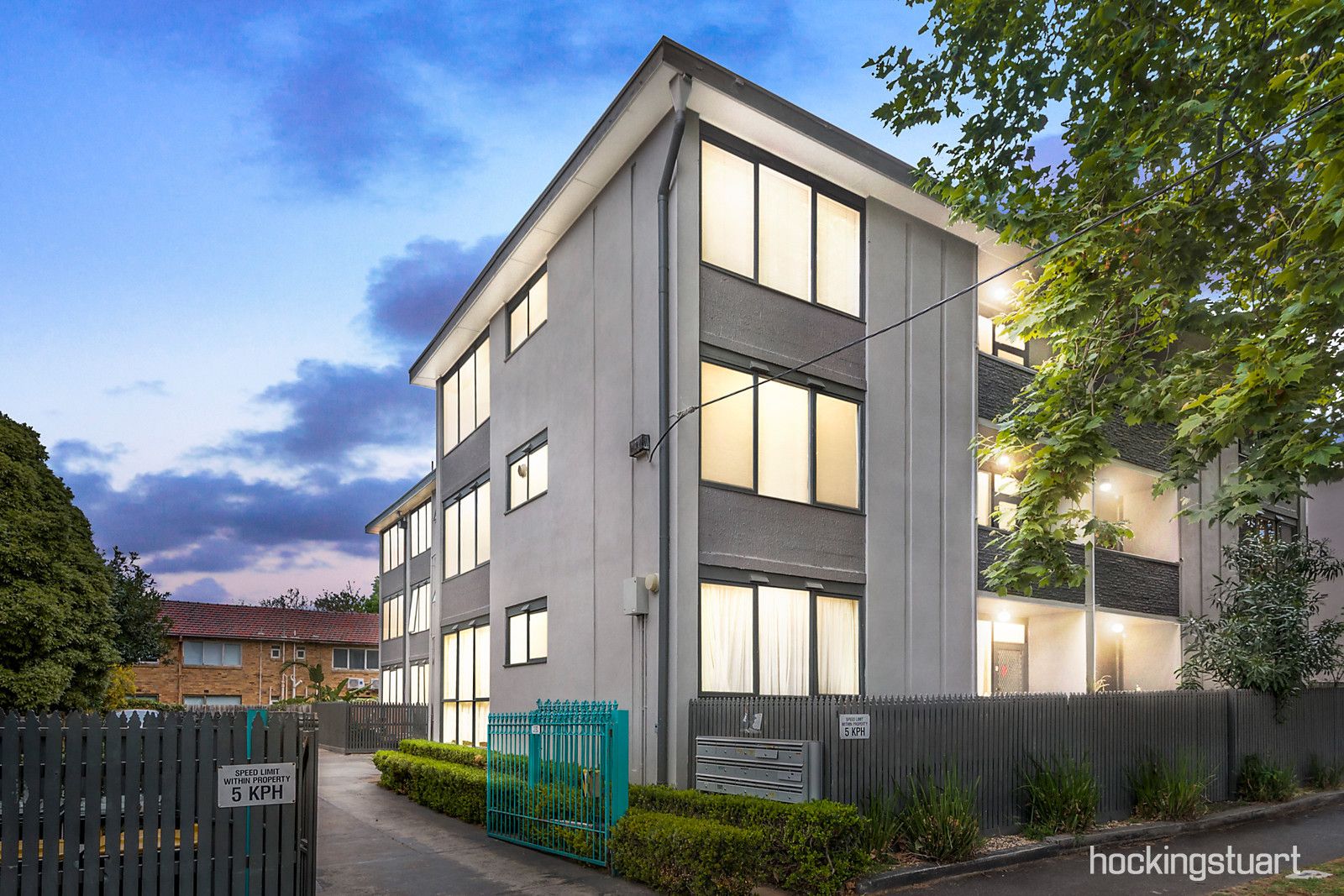 4/17 Dickens Street, Elwood VIC 3184, Image 0