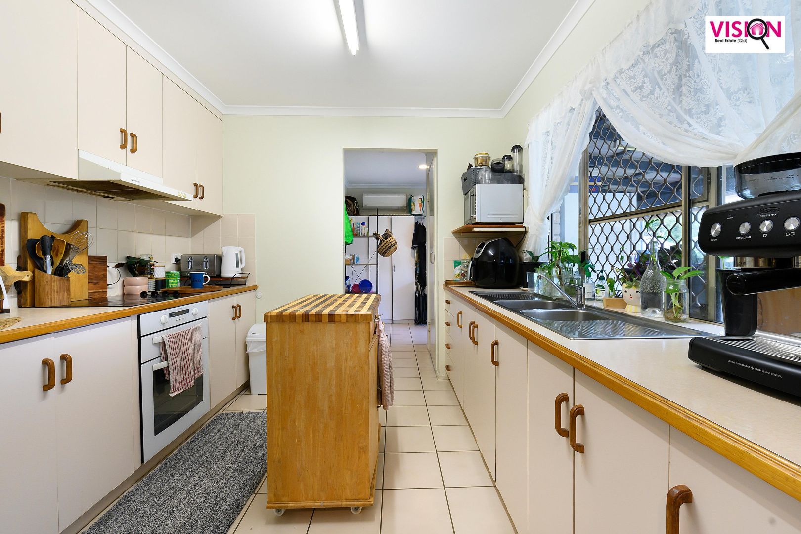 2 Barbat Court, Andergrove QLD 4740, Image 2