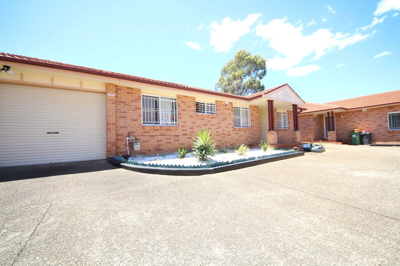 3 bedrooms Villa in 5/31 Highland Avenue BANKSTOWN NSW, 2200