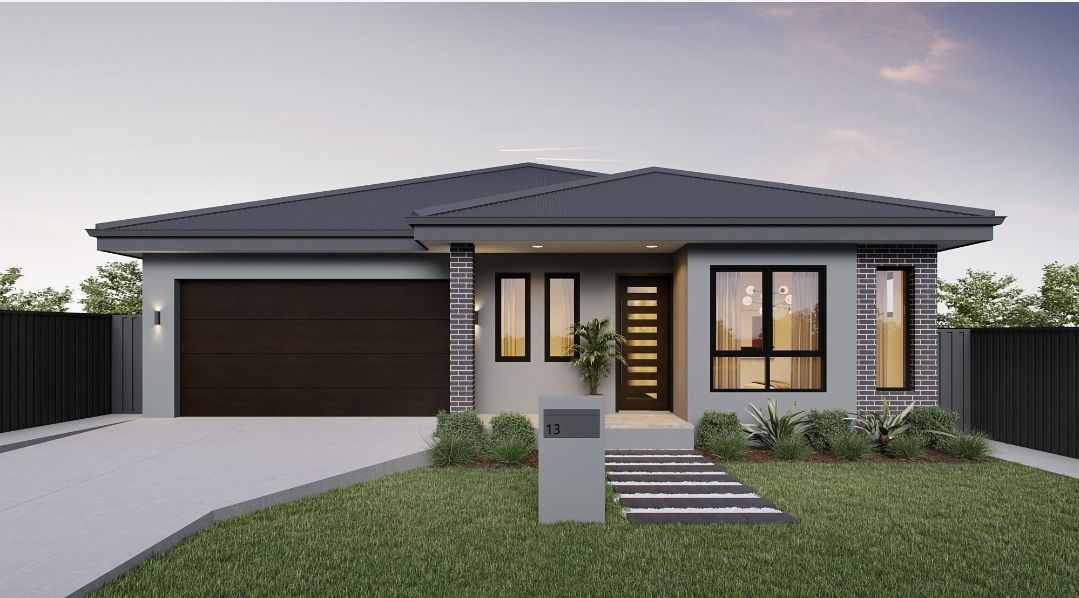 5 bedrooms House in 13 Cabrera Street THIRLMERE NSW, 2572
