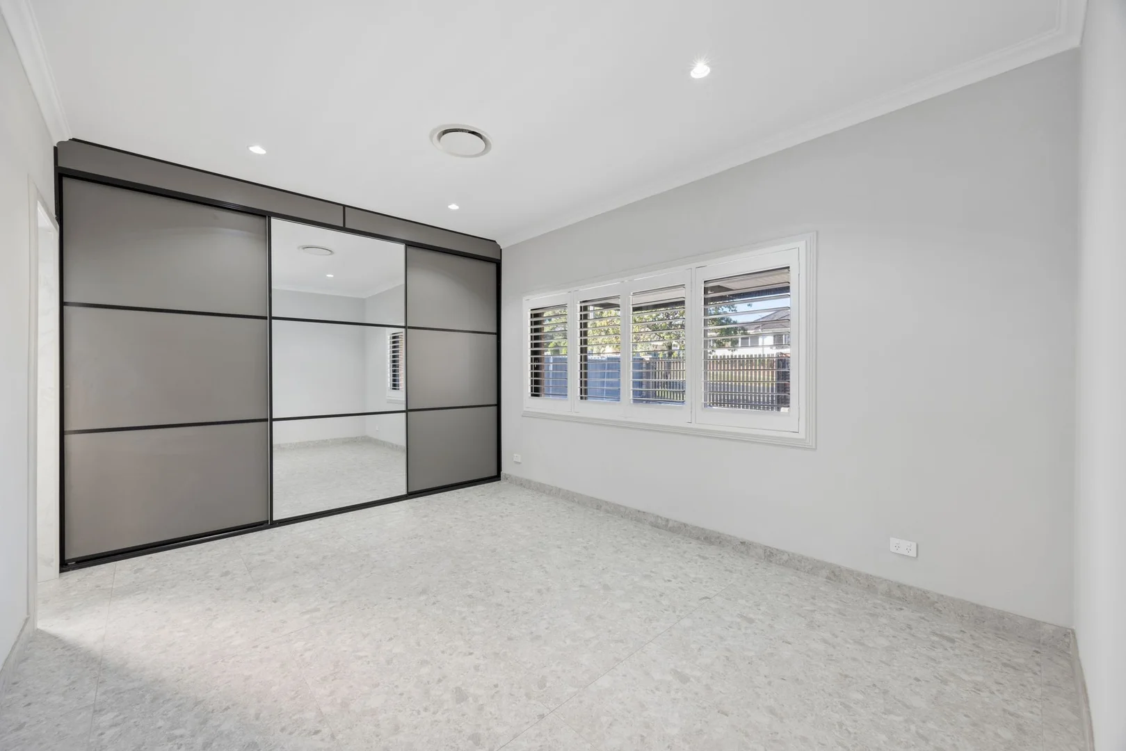 Additional image 5 of 27 William Street, Young NSW 2594