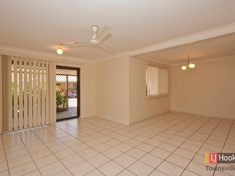 3/3 Campbell Street, Hermit Park QLD 4812, Image 2