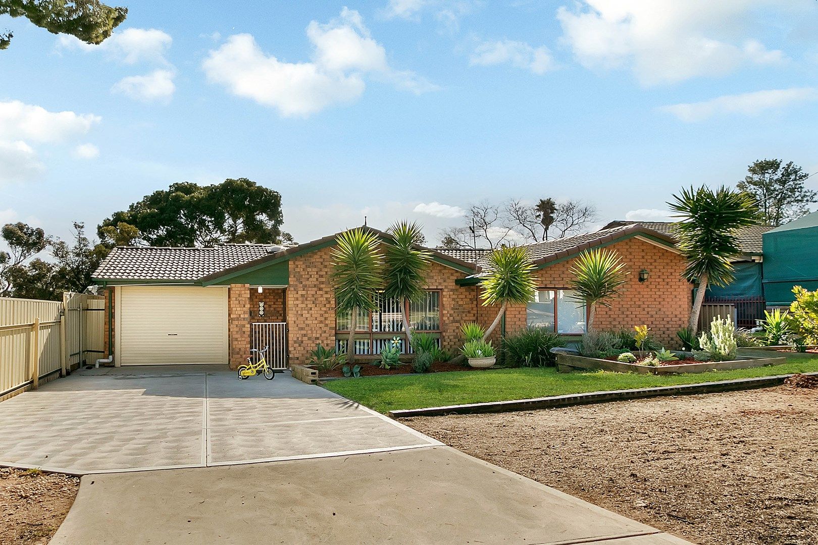 11 Dawkins Avenue, Willaston SA 5118, Image 0