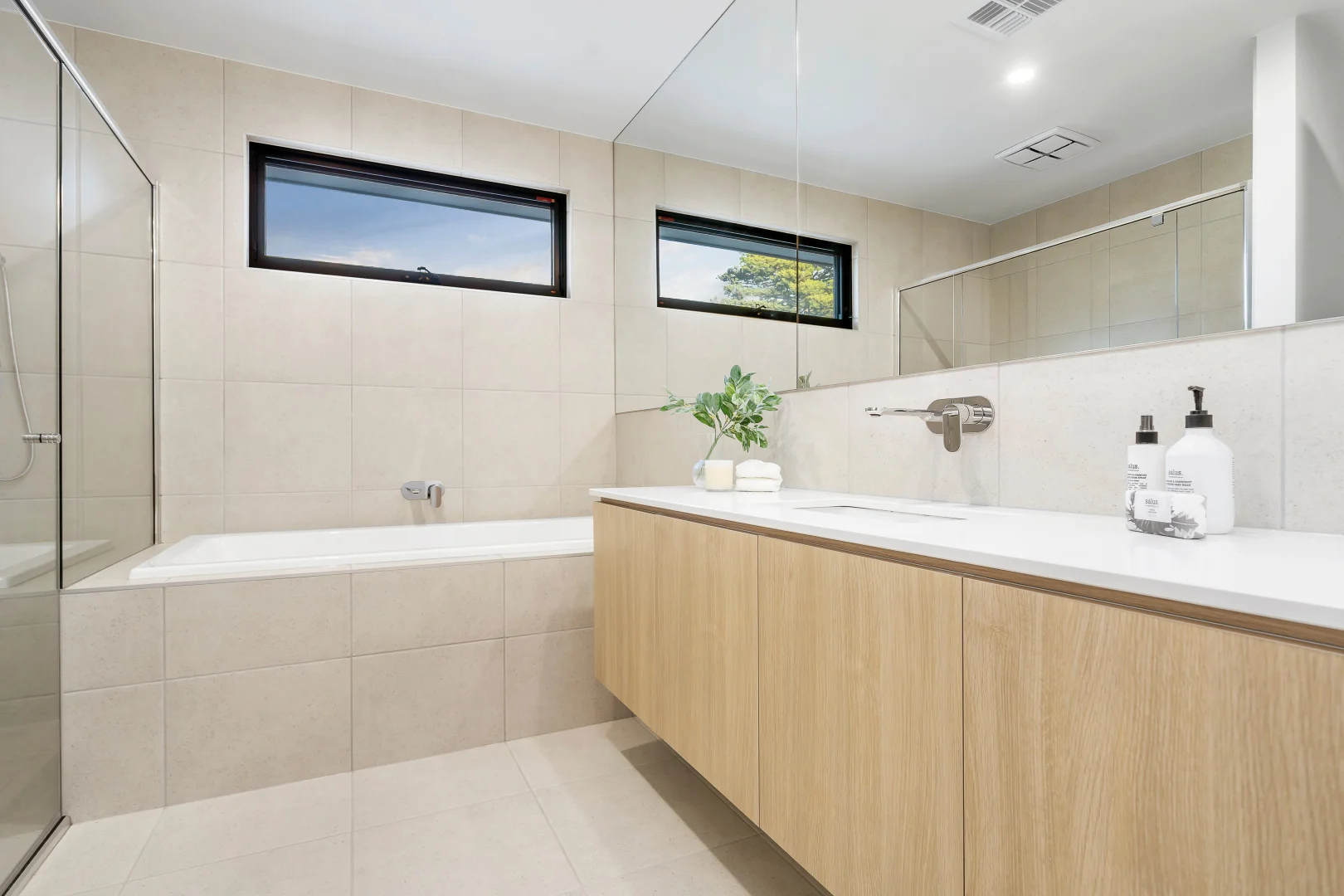 Additional image 10 of 16 Hawson Avenue, Glen Huntly VIC 3163
