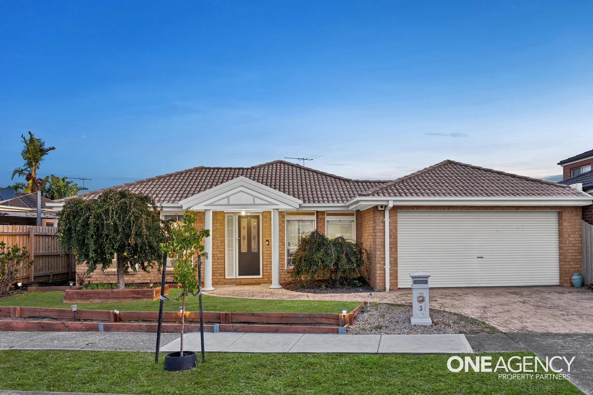 3 Chesterton Road, Altona Meadows VIC 3028