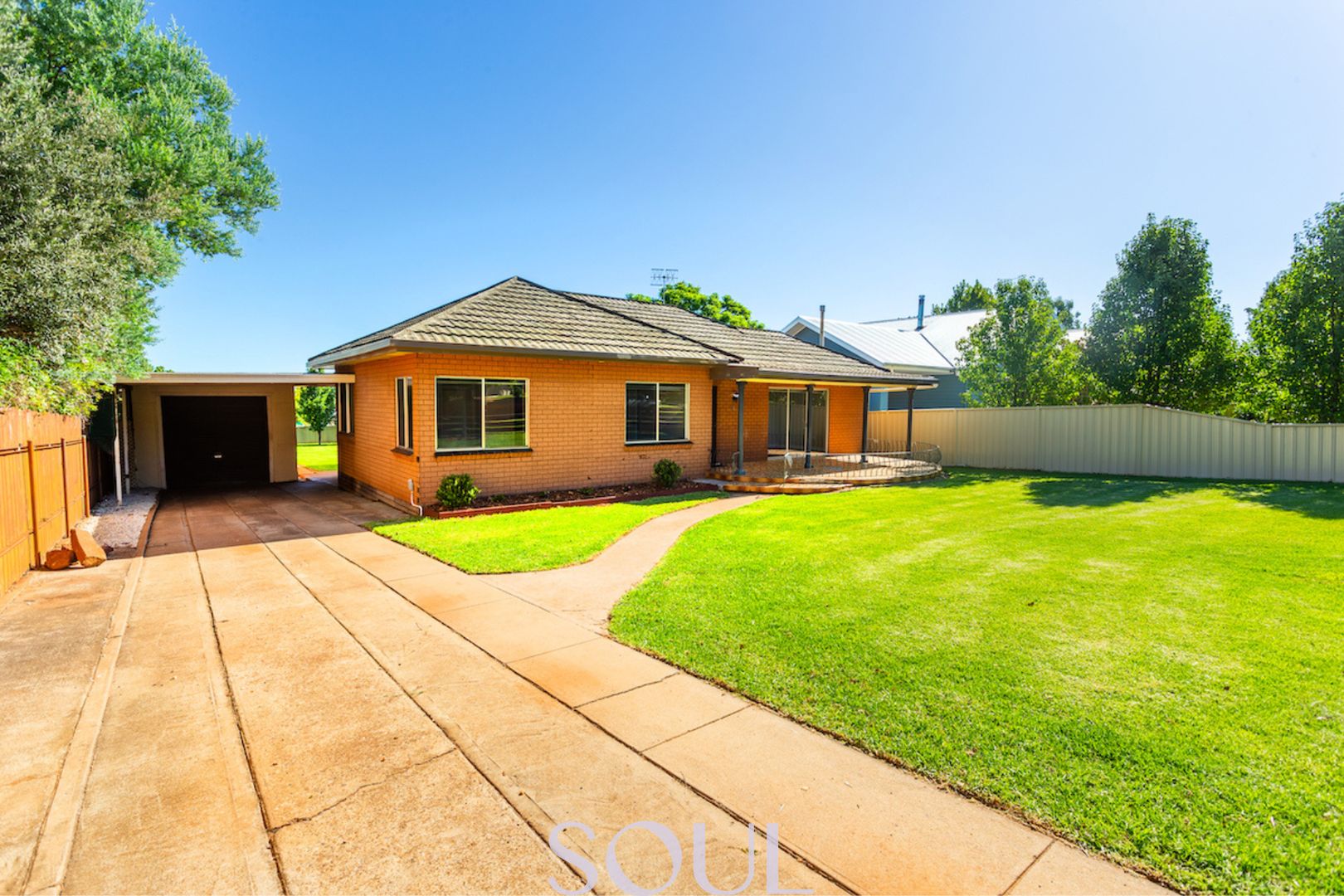 4 Carrathool Street, Griffith NSW 2680, Image 1