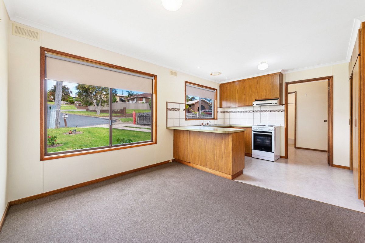 15 Tambo Court, Kalimna VIC 3909, Image 2