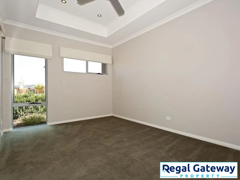 Additional image 2 of 41 Harvest Lakes Boulevard, Atwell WA 6164