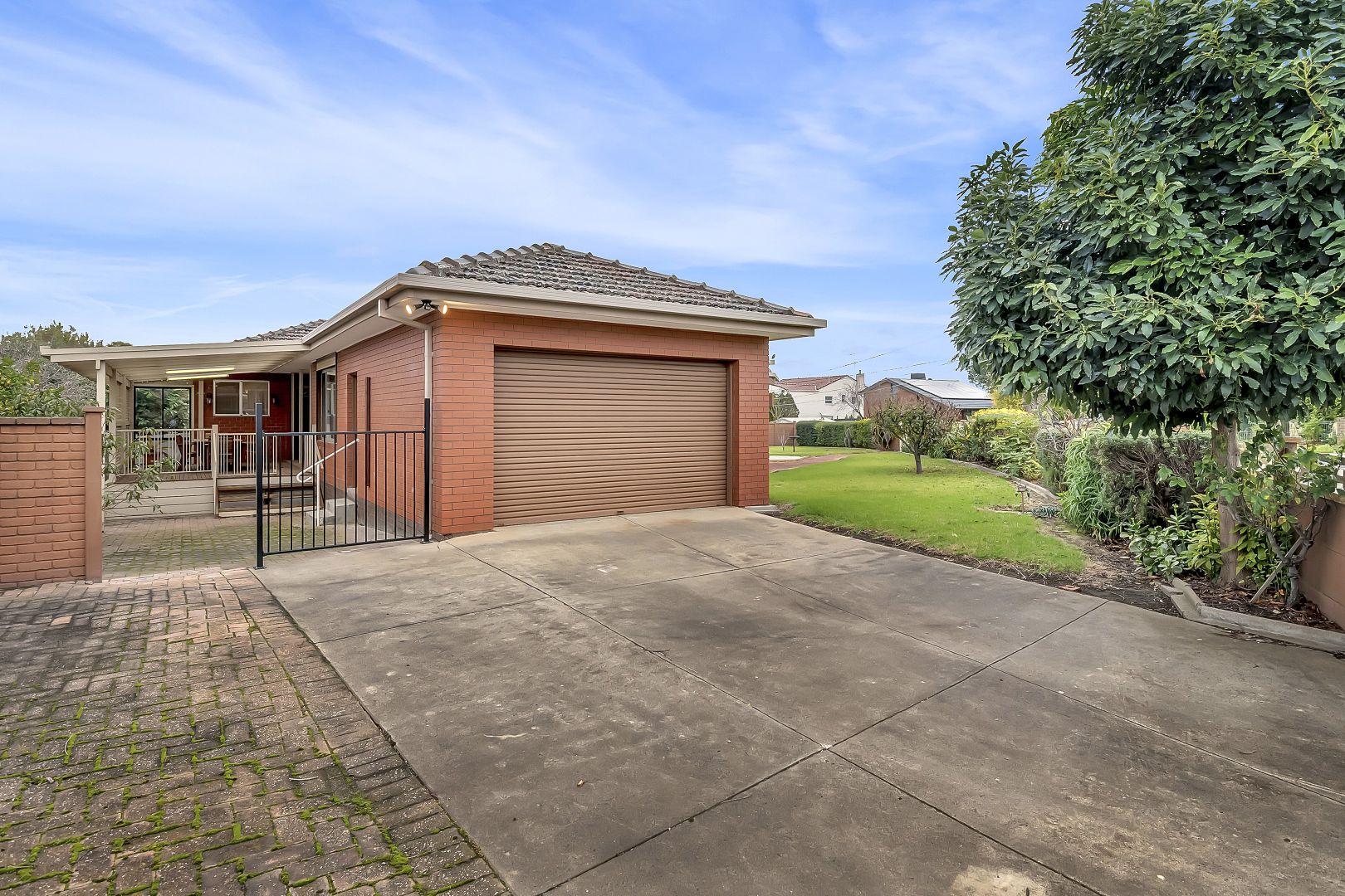 25 Warrenwood Place, Bundoora VIC 3083, Image 2