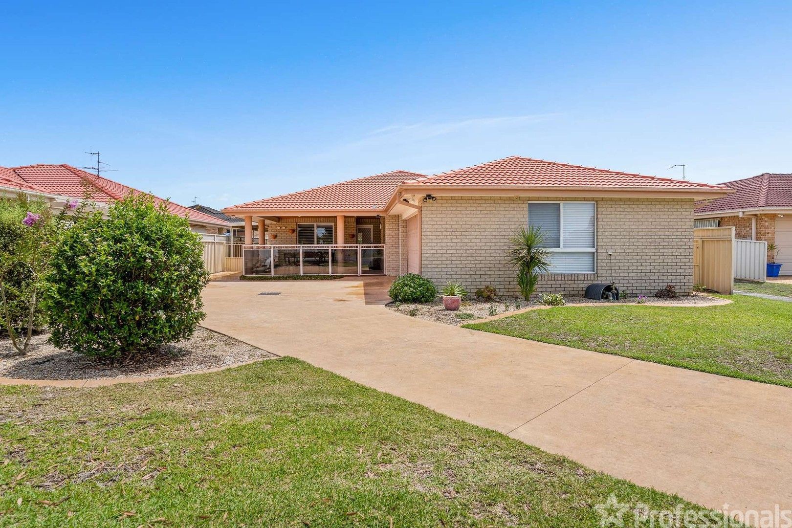 1 Serrata Court, Tuncurry NSW 2428, Image 0