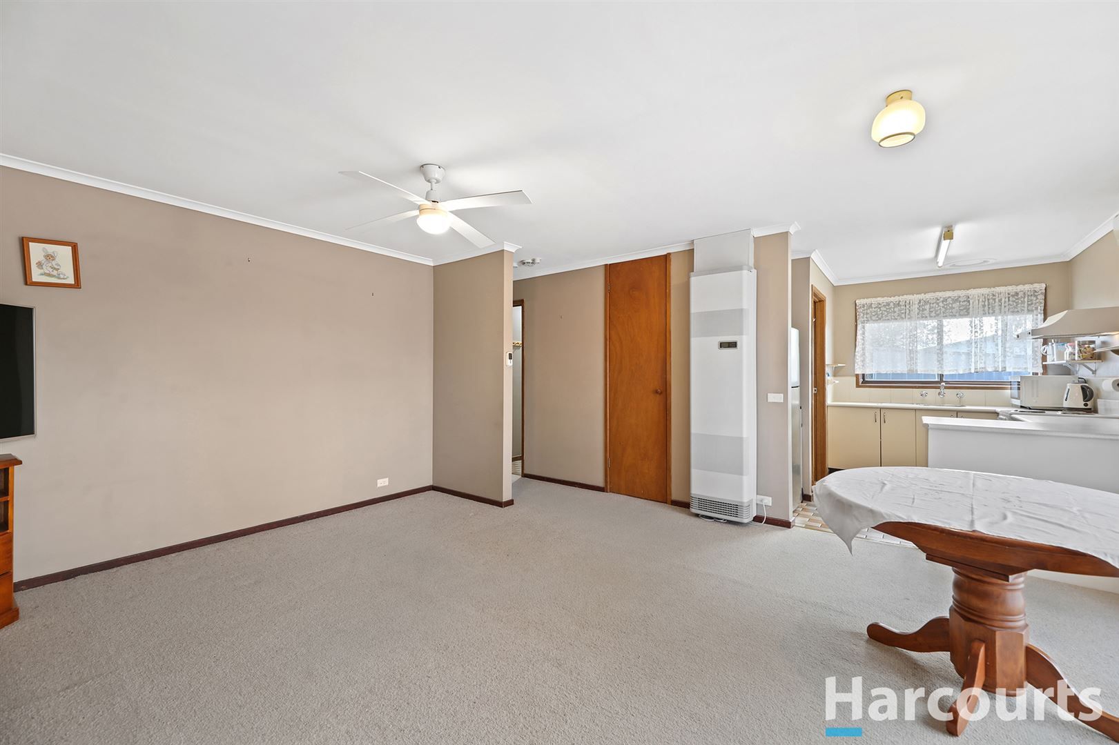 1/15 Trentham Street, Moe VIC 3825, Image 2