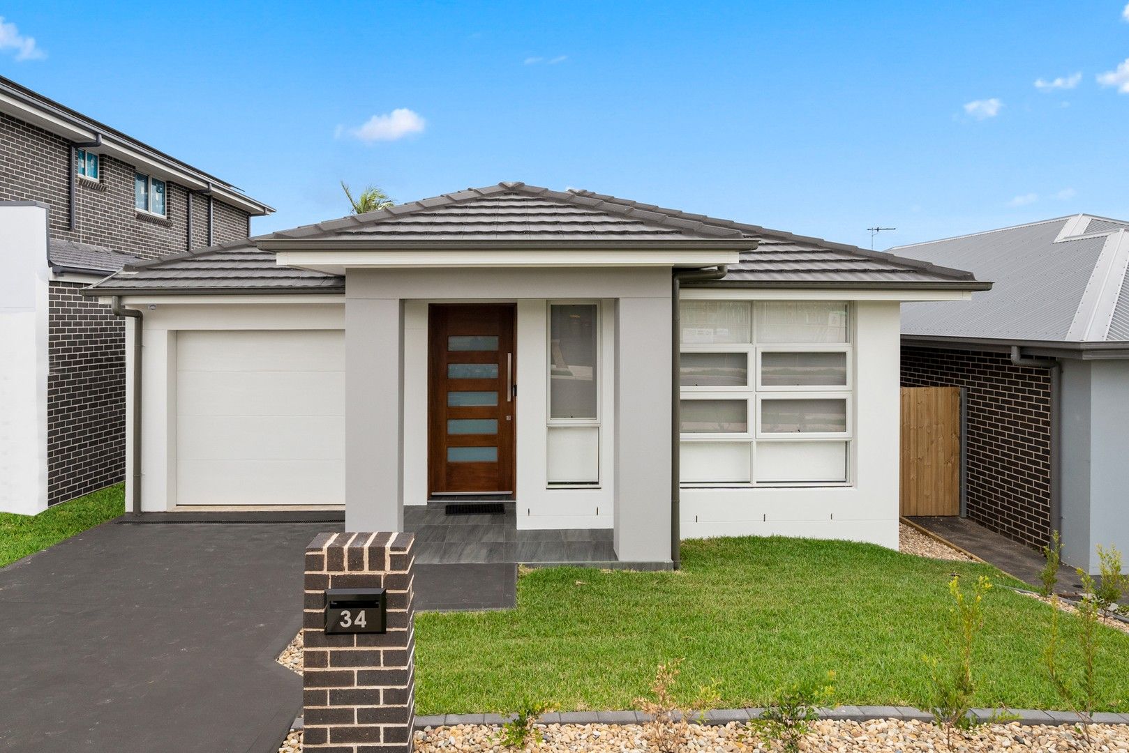 4 bedrooms House in 34 Dunstan Drive BRADBURY NSW, 2560