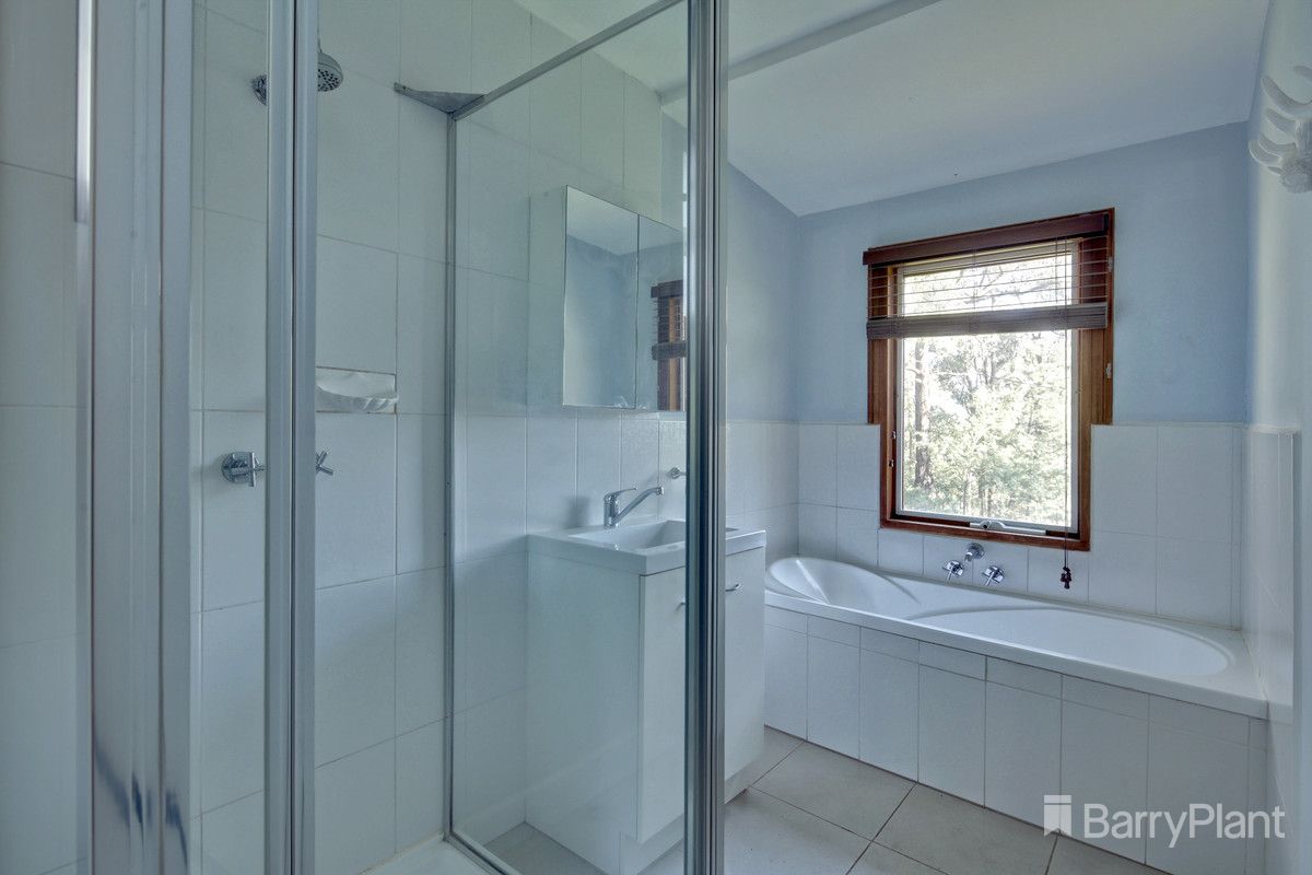 35 Mount Burnett Road, Mount Burnett VIC 3781, Image 2