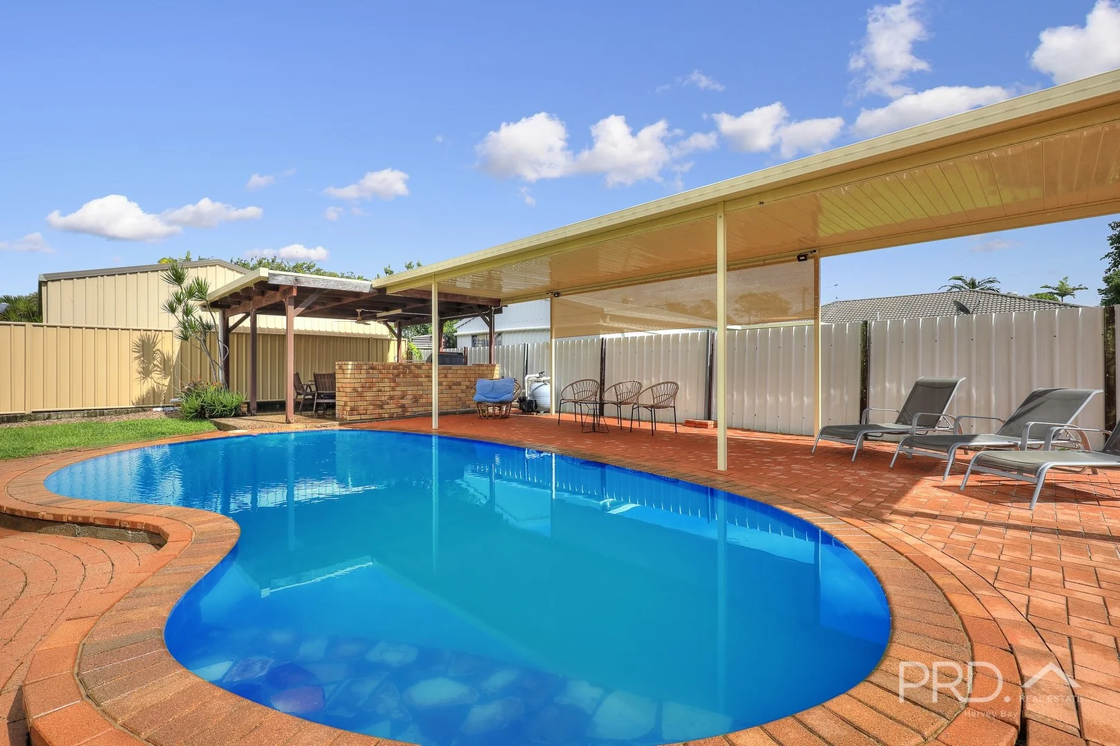 Primary image of 17 Drummond Street, Urangan QLD 4655