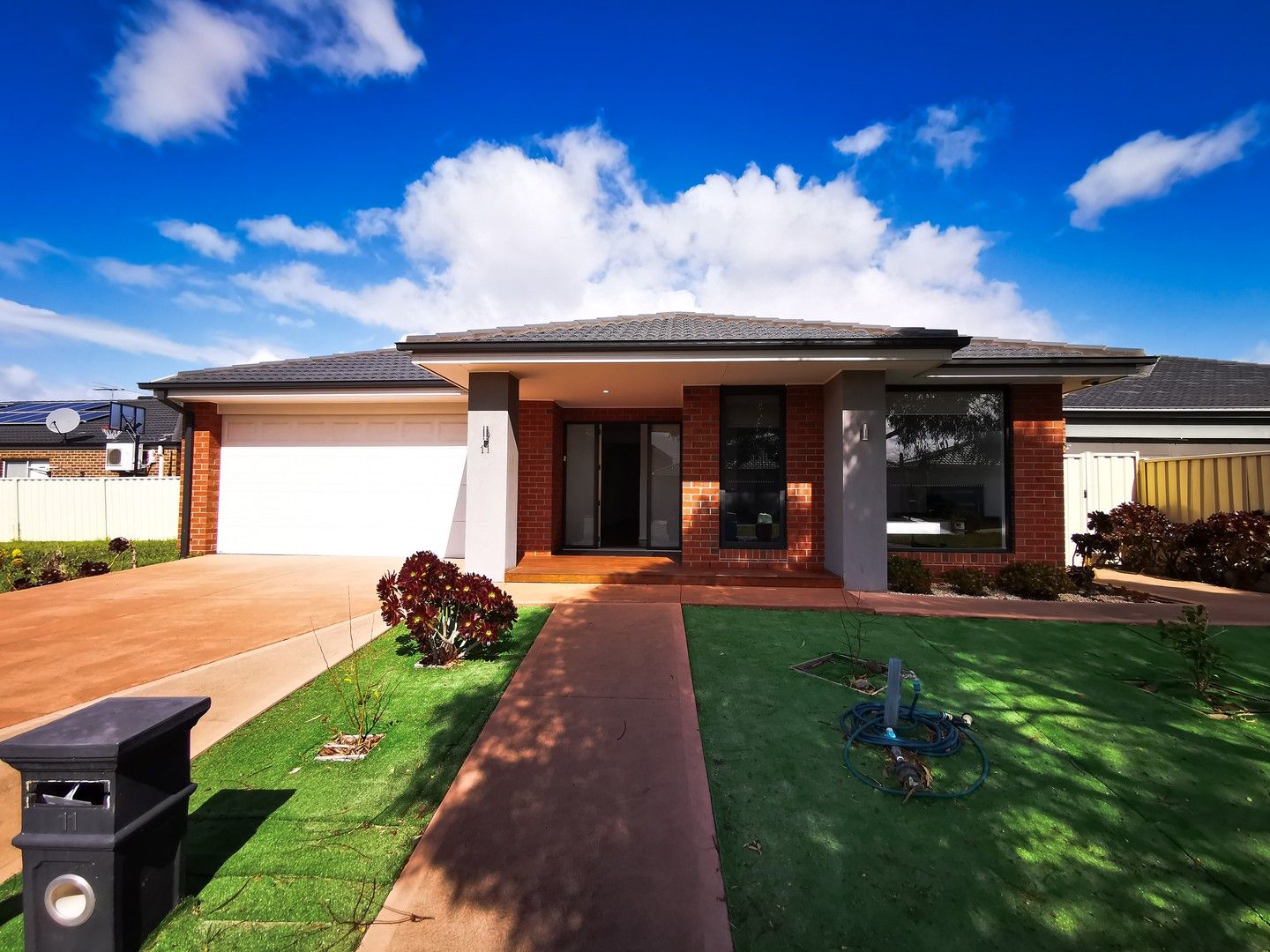 4 bedrooms House in 11 Ranfurlie Avenue POINT COOK VIC, 3030