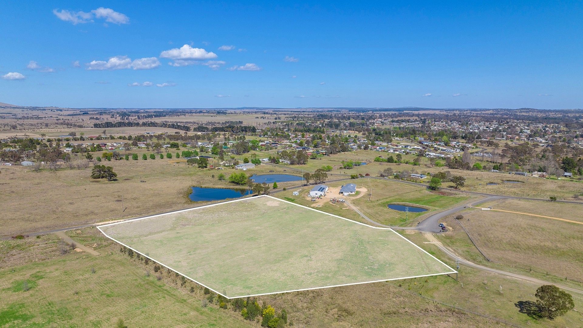 2A Somerset Close, Uralla NSW 2358, Image 0