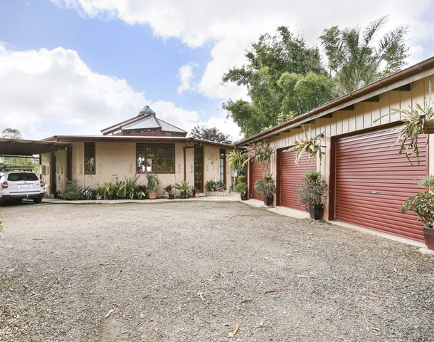 12 Lawrence Place, Maleny QLD 4552