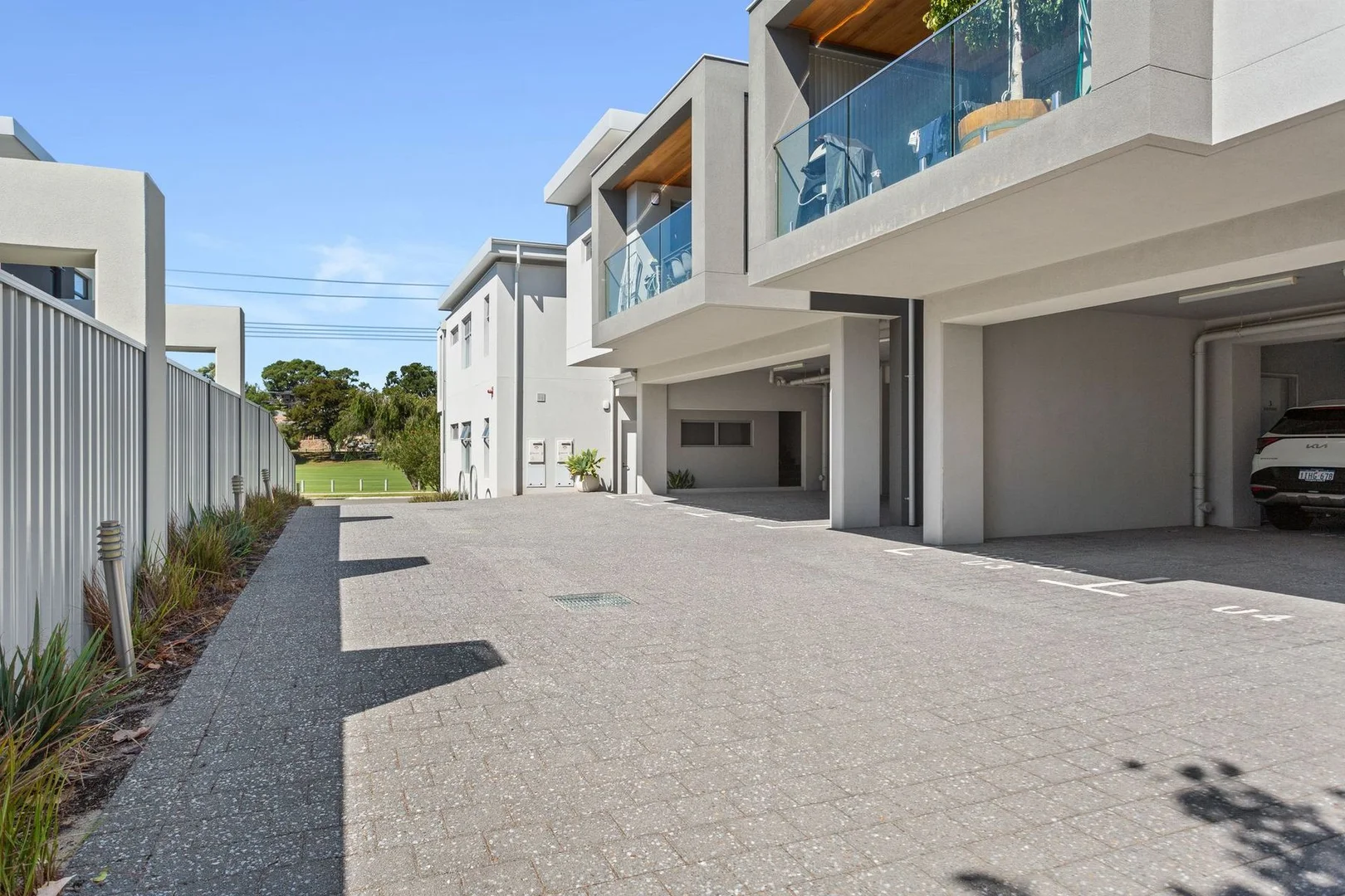 Additional image 17 of 4/21 Green Road, Hillarys WA 6025